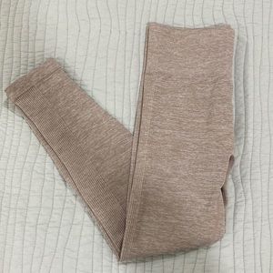 Mono B size Medium leggings pale pink like new never worn